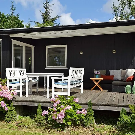 Holiday Skovvangen Casa de Férias *